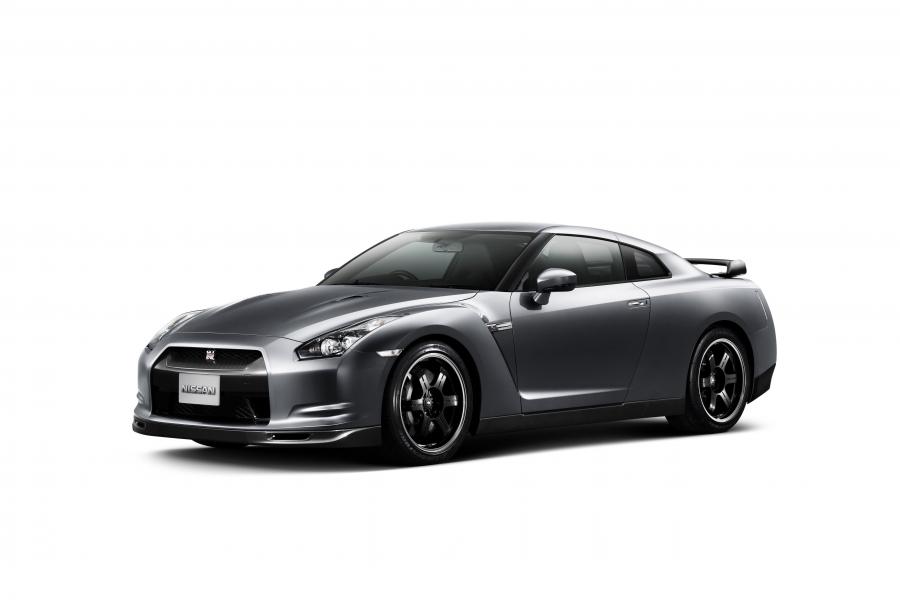  Nissan GT-R Spec V 2009 года  (фото 37 из 40)